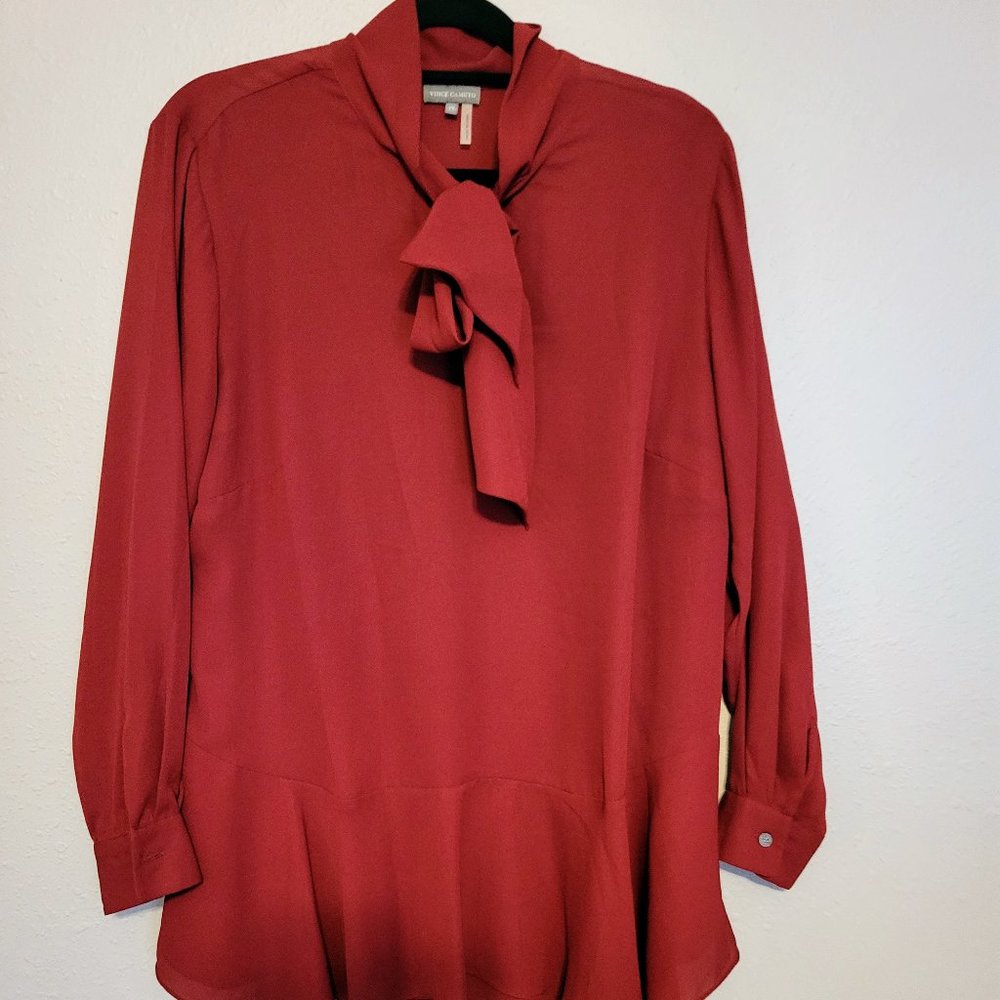 Vince Camuto Brick Red Bow Tie Collar Blouse 1X